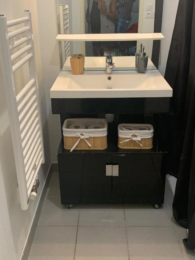 Appartement Lac Rose - Parking, Metro, Jusqu'A 4 Personnes Marsylia Zewnętrze zdjęcie